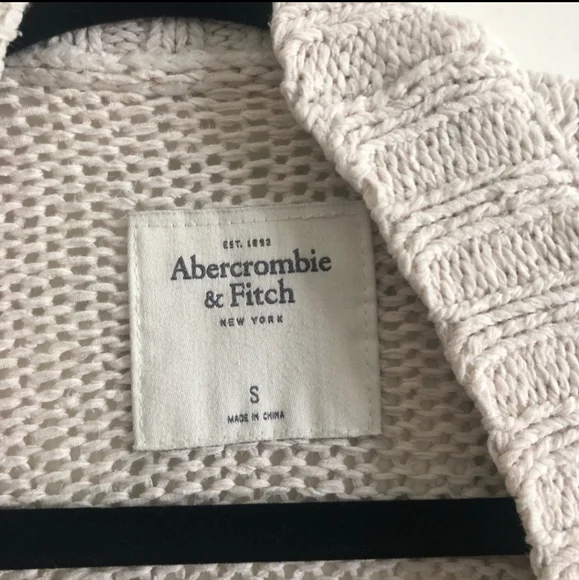 Abercrombie and Fitch Cream Cardigan - Picture 7 of 10